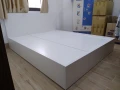 Giường ngủ màu trắng gỗ MDF 0