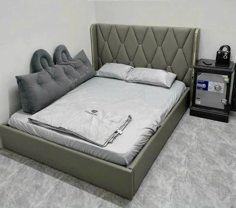 Giường ngủ nhập khẩu cao cấp  NK023