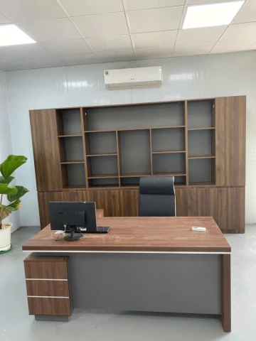 Bàn làm việc 16