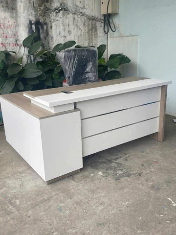 Bàn Làm Việc