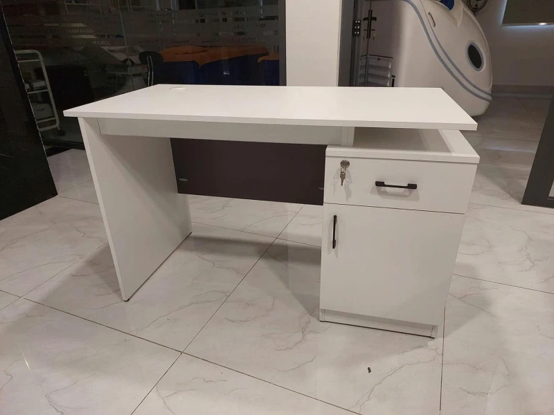 Bàn Làm việc 13