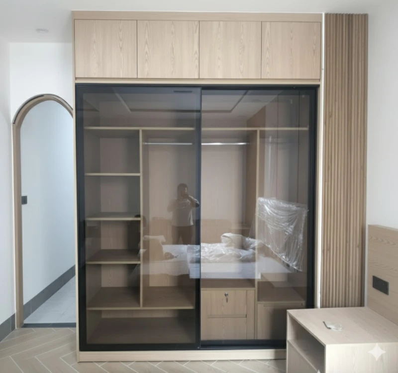 Tủ quần áo cánh kính đóng theo yêu cầu ( TACK 0001 )